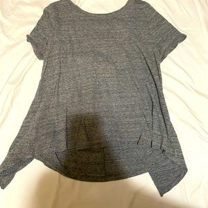 Lame Bryant active tee size 14/16